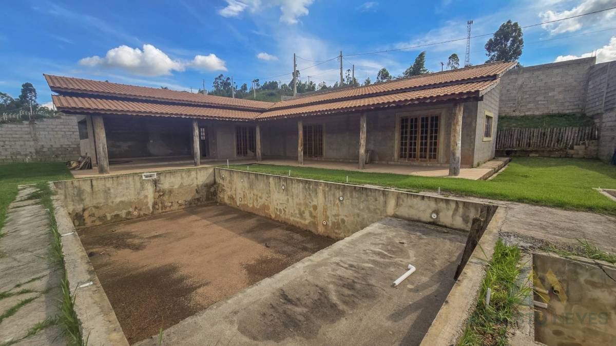Chácara à venda com 2 quartos, 150m² - Cristal,Mairinque
