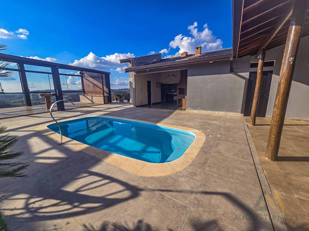  - Chácara com Piscina, Jacuzzi e Campo – 2.980 m² em Alumínio/SP