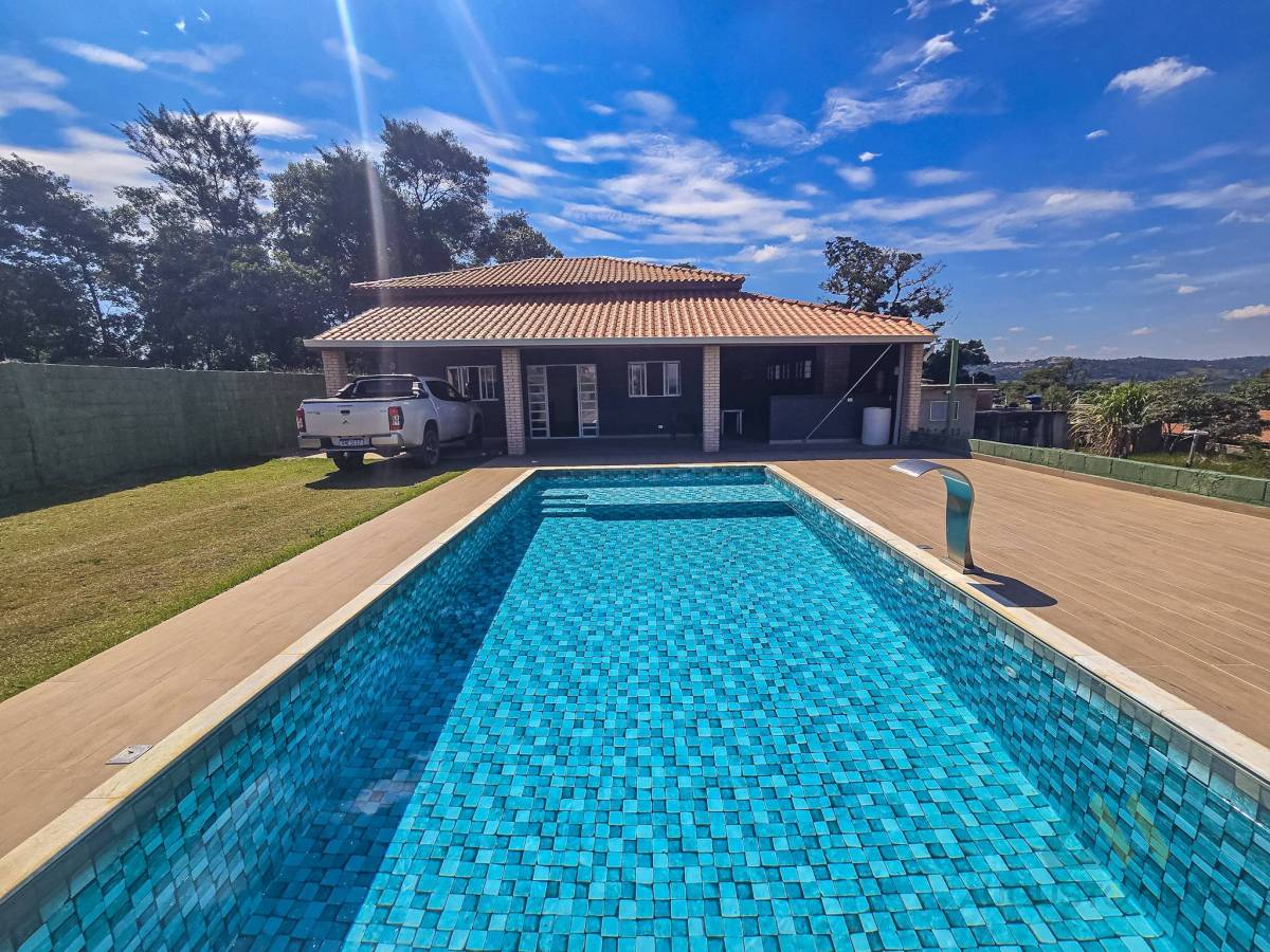 Chácara à venda com 3 quartos, 220m² - Mato dentro,Mairinque