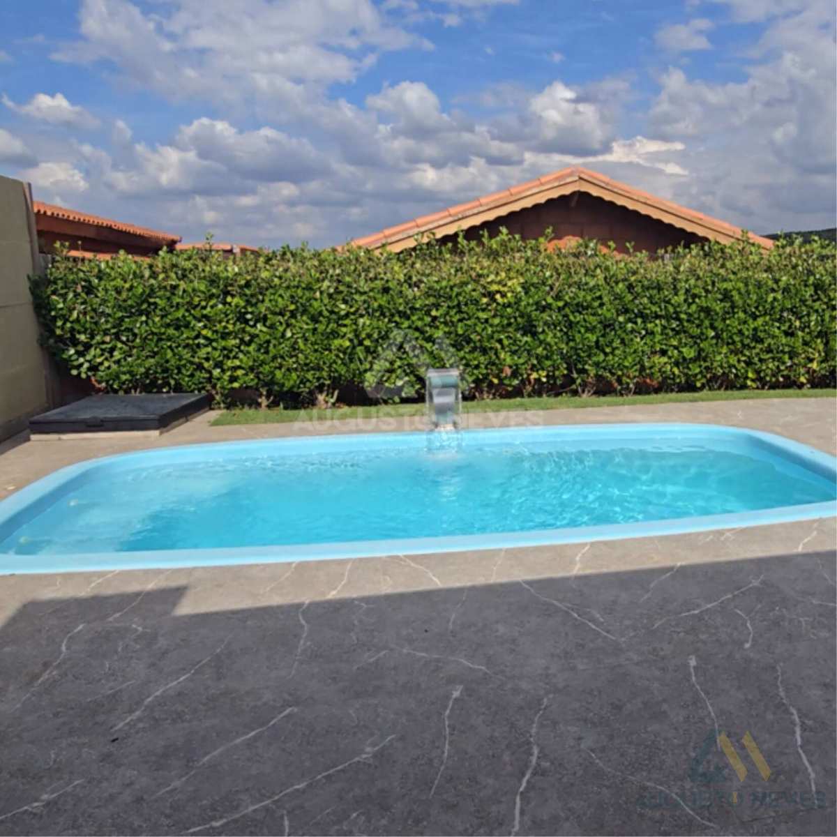 Chalé à venda com 2 quartos, 200m² - ,