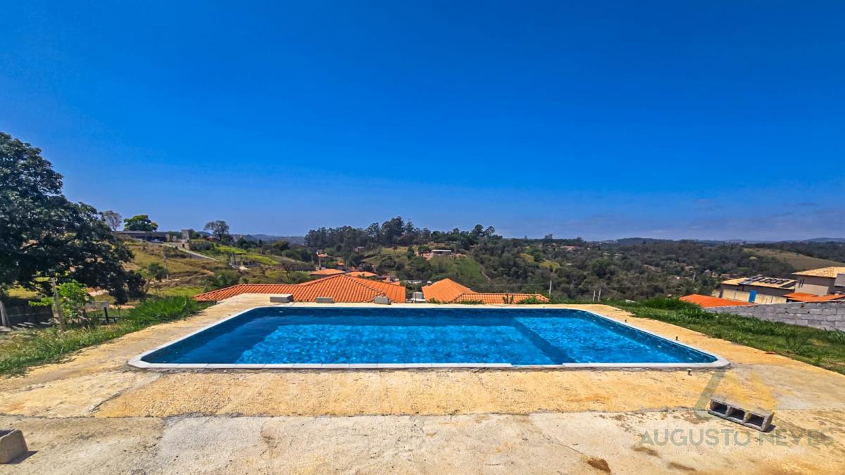  - Encante-se com esta Oportunidade Única! Edícula em Condomínio Fechado em Lote de 1000 m² em Mairinque.